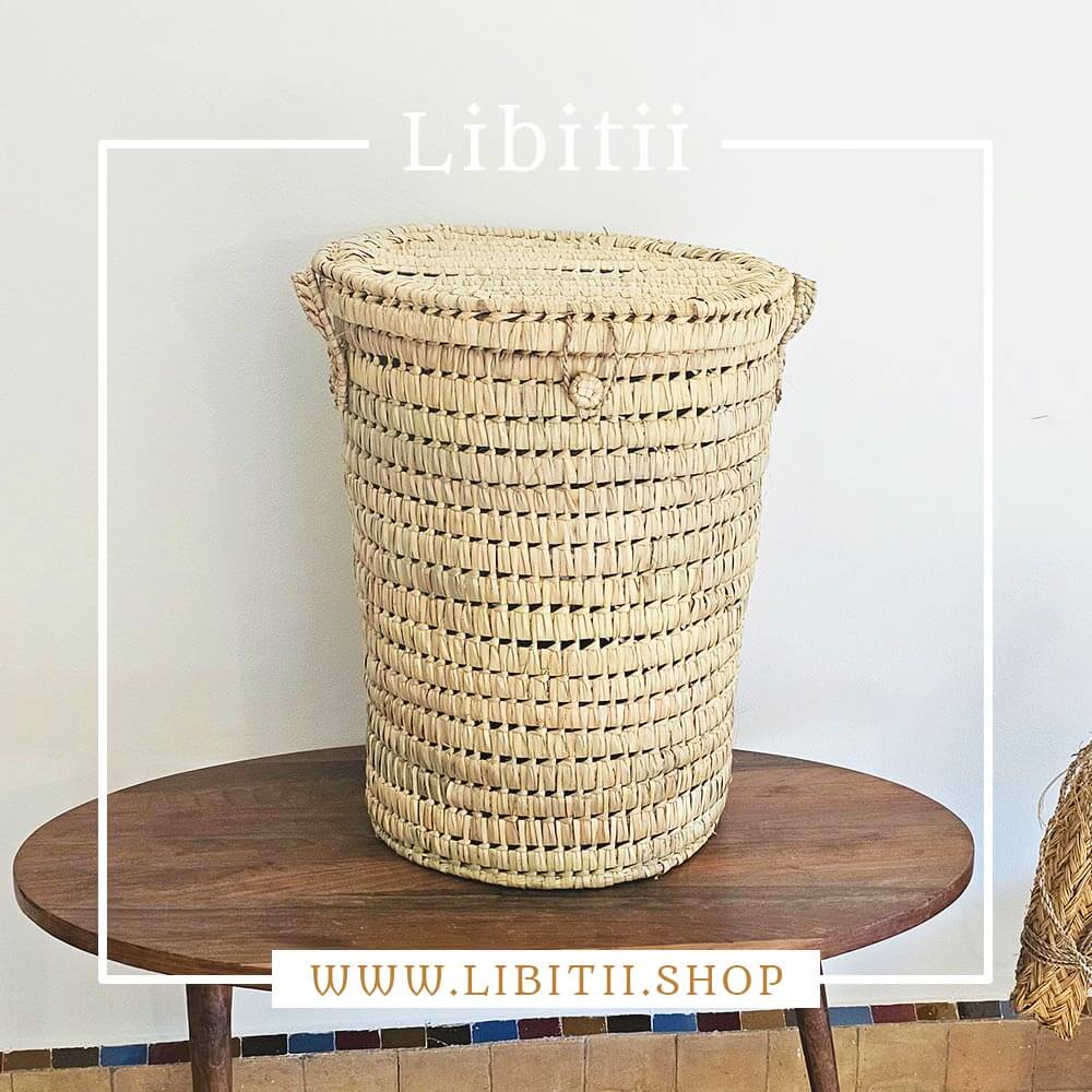 Wicker laundry basket